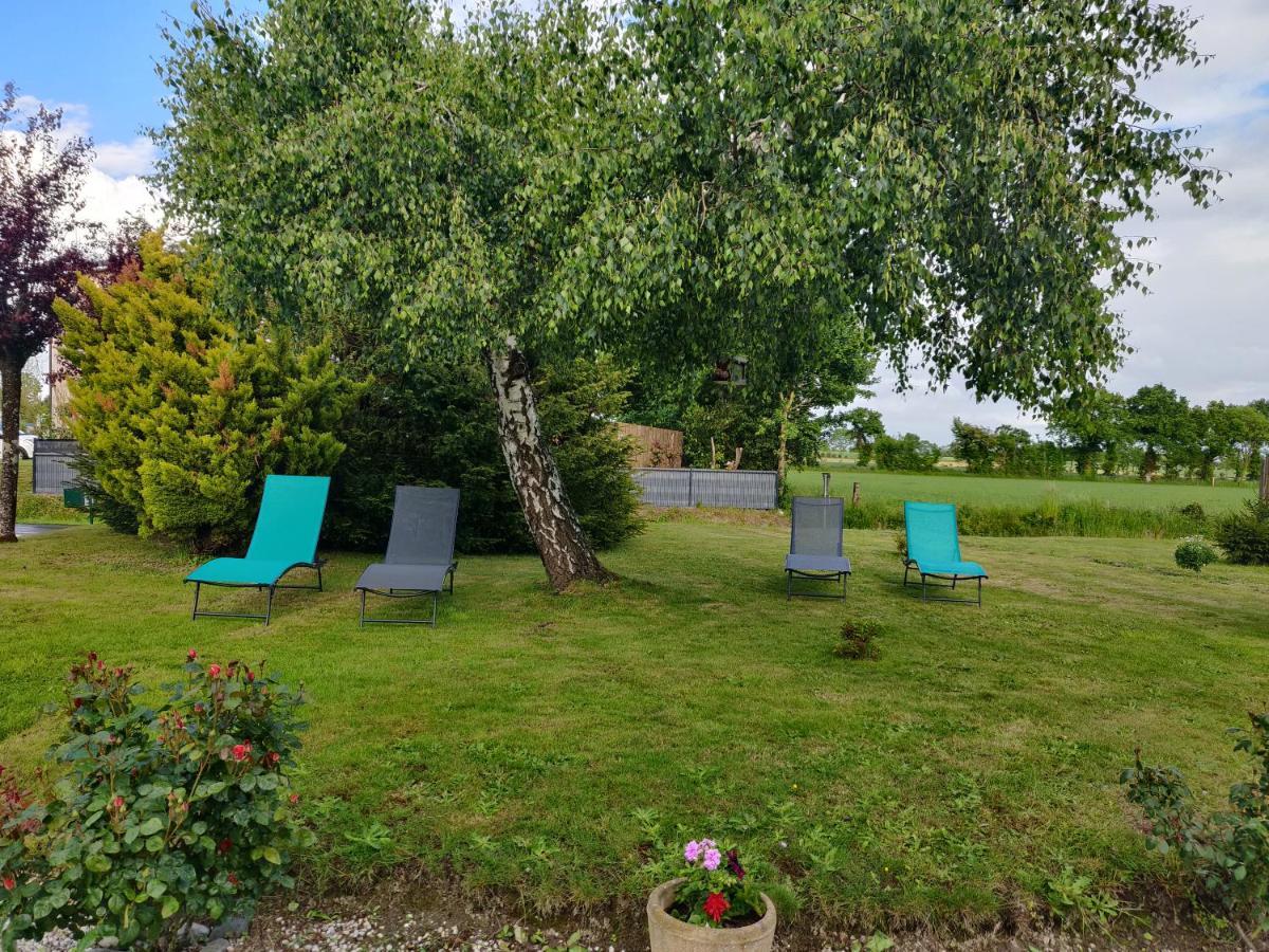 Les Fleurs Du Mont Bed and Breakfast Caux Εξωτερικό φωτογραφία